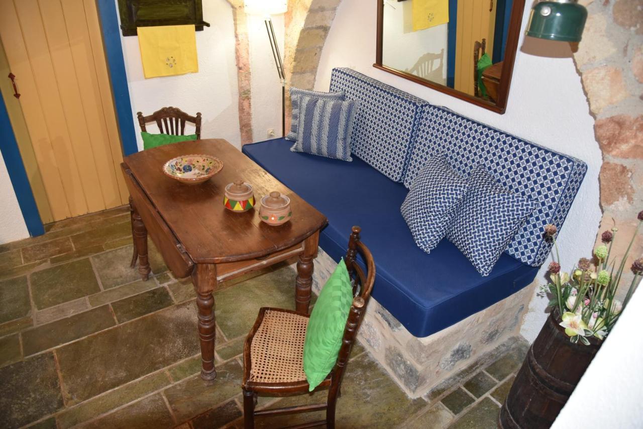 Appartamento Blue Door Monemvasía Esterno foto